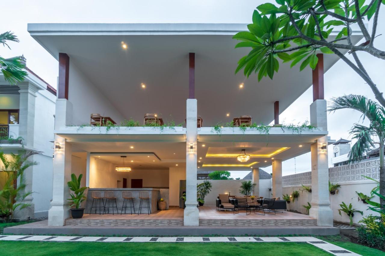 Hotel Puri Uma Ratu By Rpm Seminyak Esterno foto