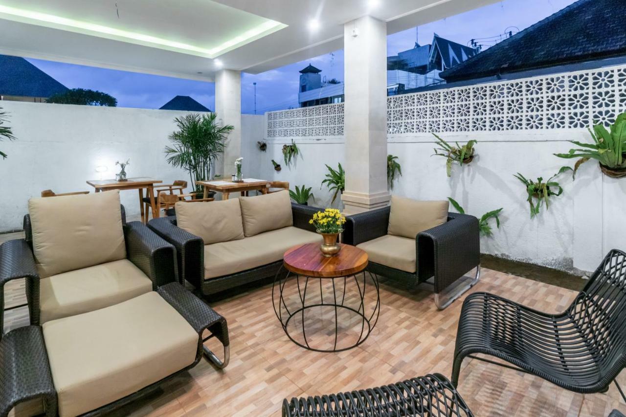 Hotel Puri Uma Ratu By Rpm Seminyak Esterno foto
